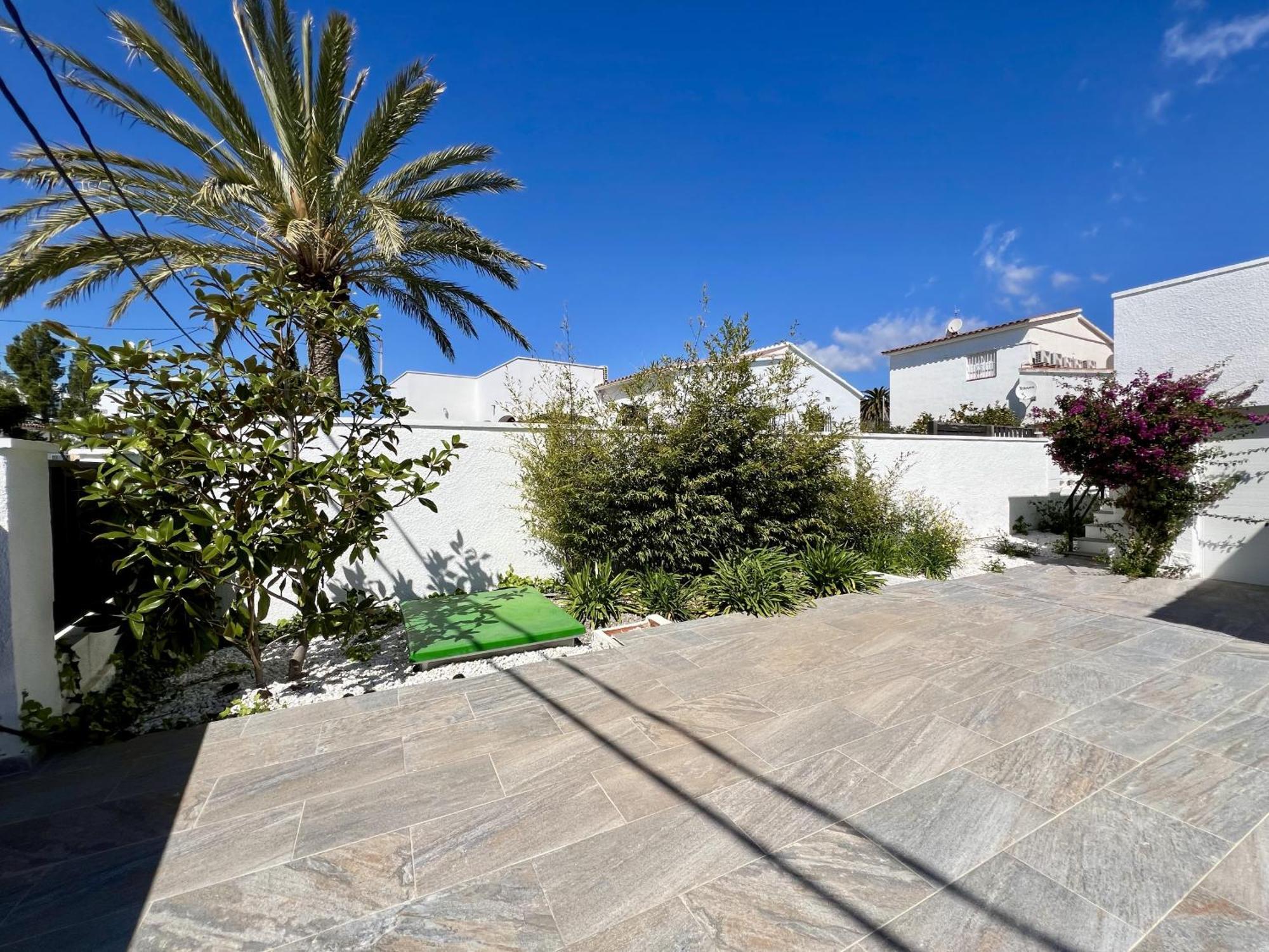 Montsia 23 - Casa Con Piscina Privada En Roses Villa Екстериор снимка