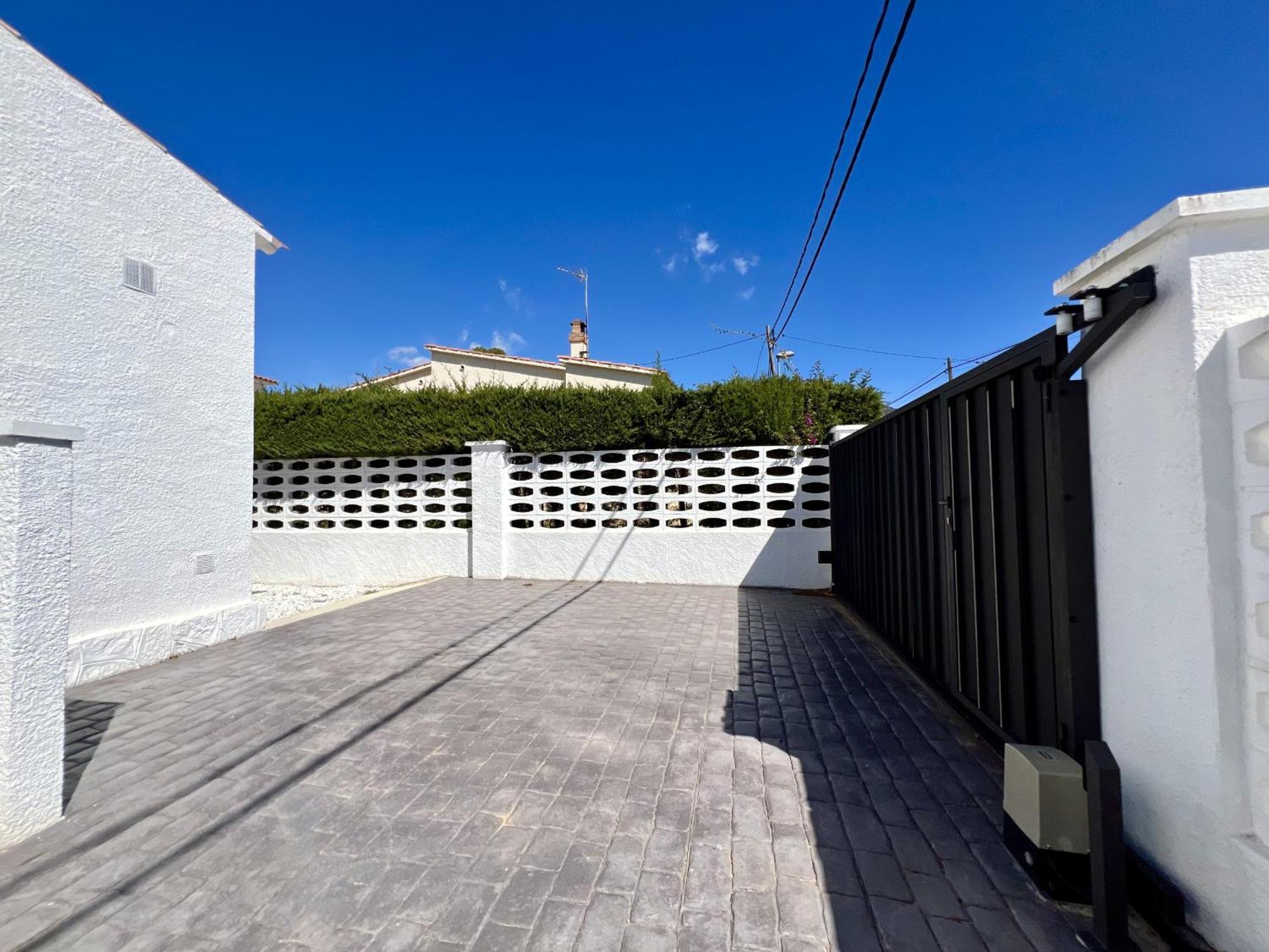 Montsia 23 - Casa Con Piscina Privada En Roses Villa Екстериор снимка
